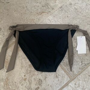 NWT Trina Turk bikini bottom